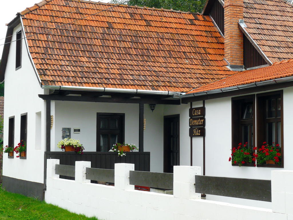 Casa Demeter Hotell Rimetea Exteriör bild